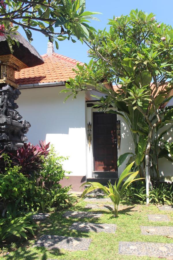 Jukung Villas Kuta Kuta  Exterior photo