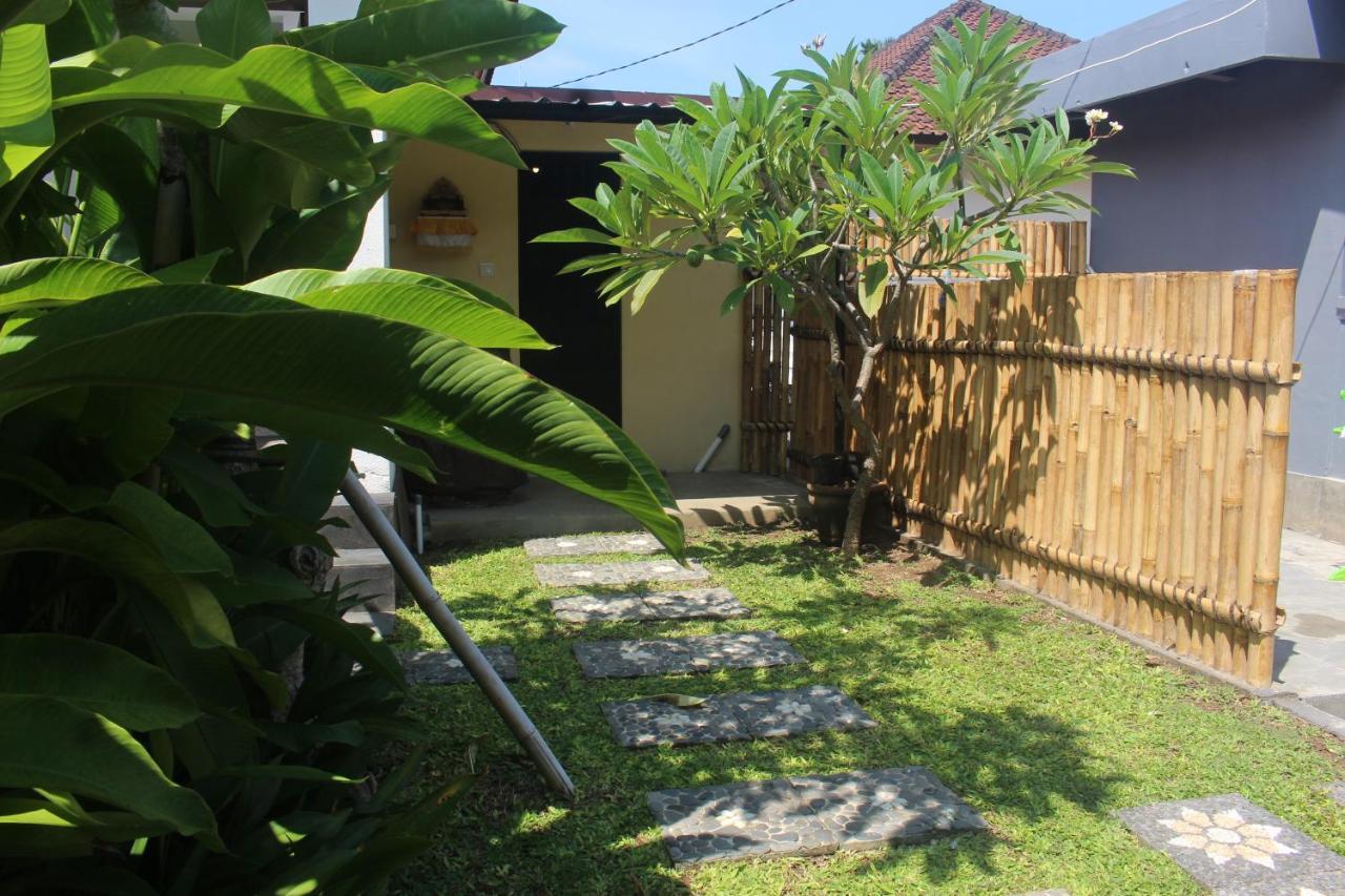 Jukung Villas Kuta Kuta  Exterior photo