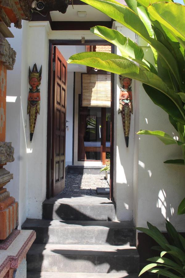 Jukung Villas Kuta Kuta  Exterior photo