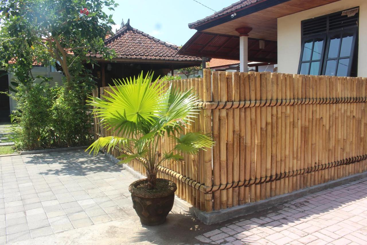 Jukung Villas Kuta Kuta  Exterior photo